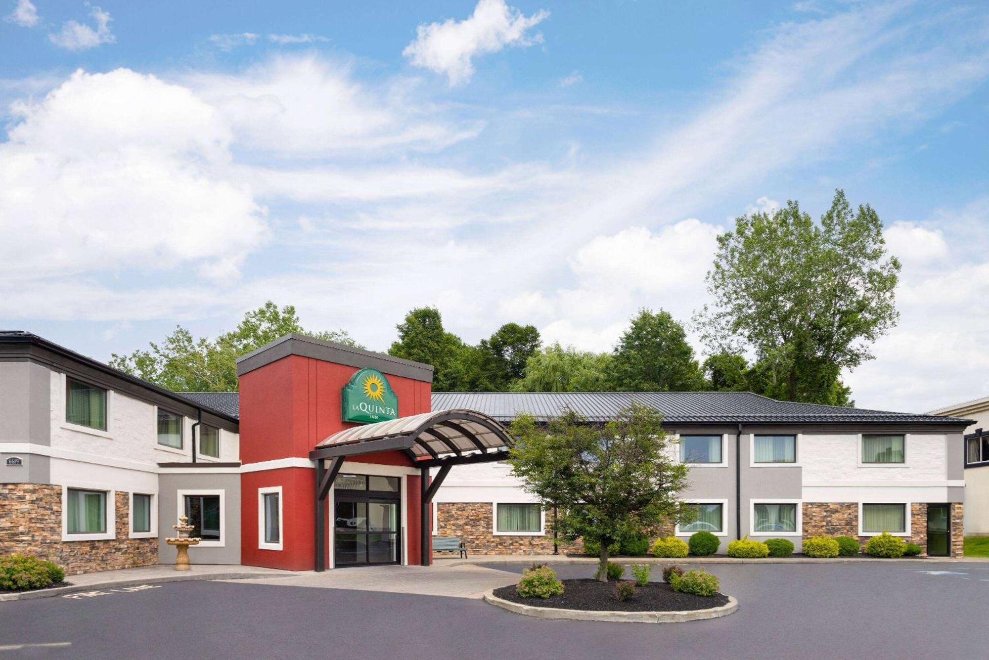 La Quinta Inn By Wyndham Buffalo Airport Williamsville Exterior photo